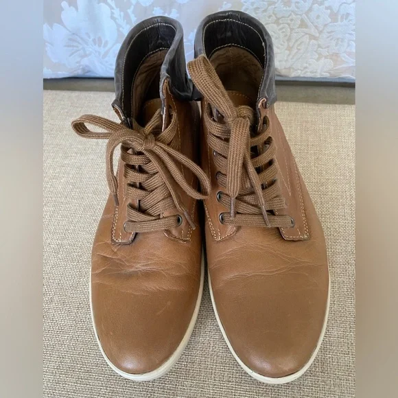 Tan leather high top trainers - Picture 4 of 8